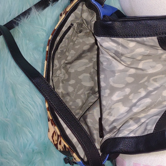 Purse - Picture 3 of 5